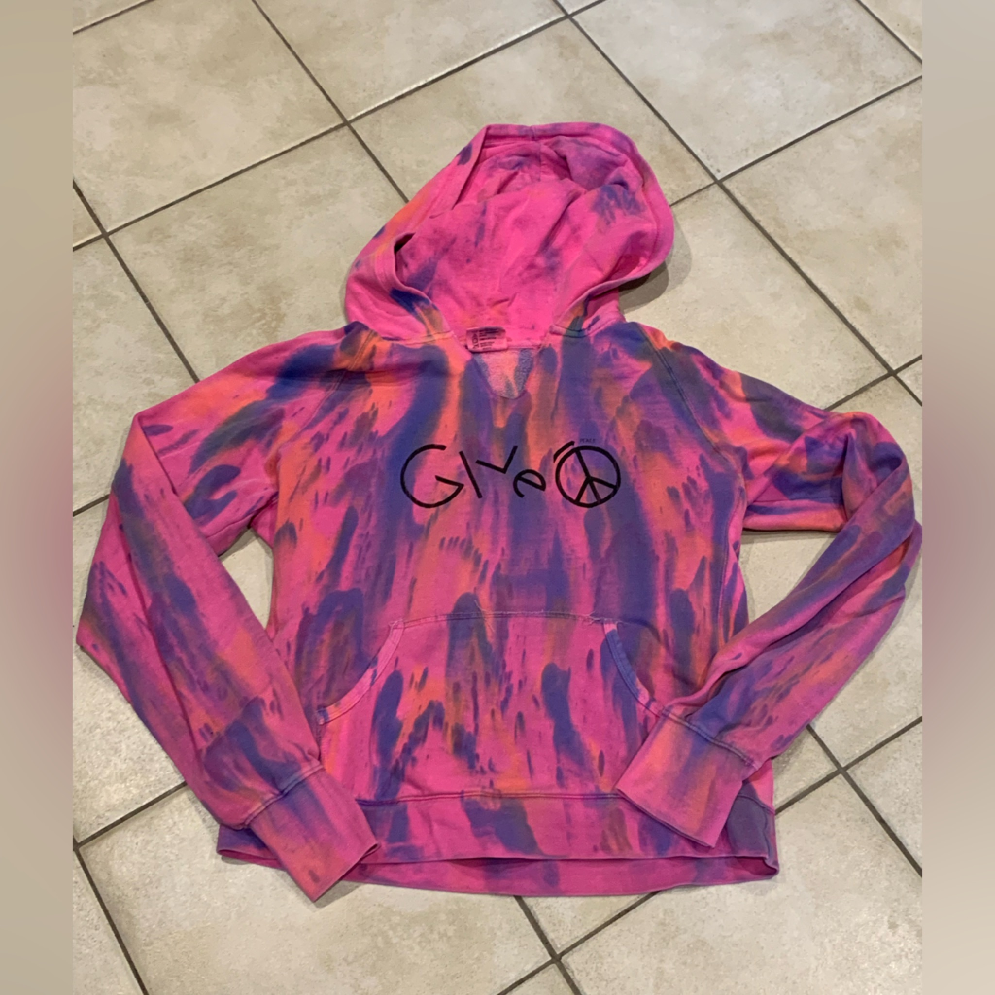 Give Peace Tye Dye Sweatshirt-Women’s Size Large